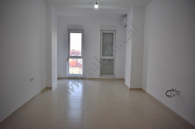 Office space for rent in the Kompleksi Magnet, near 21 Dhjetori, in Tirana, Albania.
It is position
